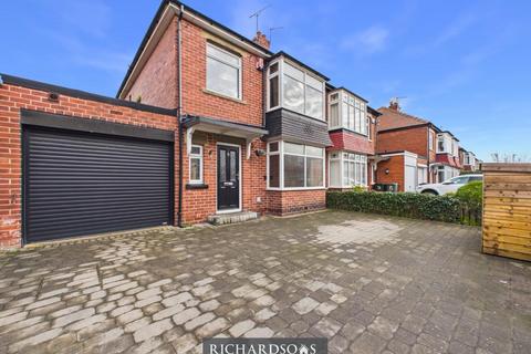 3 bedroom semi-detached house for sale, Keswick Drive, Cullercoats