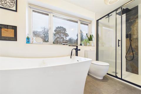 4 bedroom house for sale, Bullbrook Drive, Bracknell, Berkshire, RG12