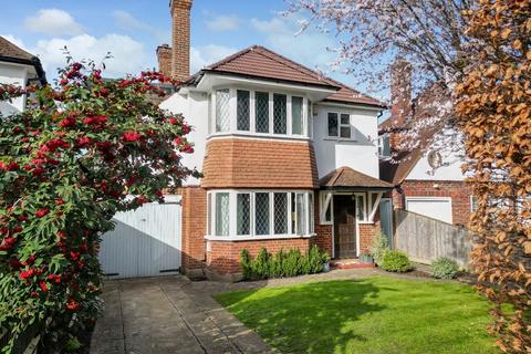 undefined, Hinchley Way, Esher, KT10