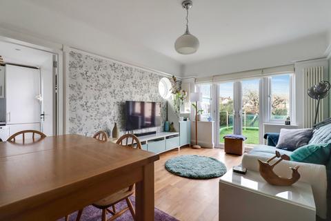 undefined, Hinchley Way, Esher, KT10
