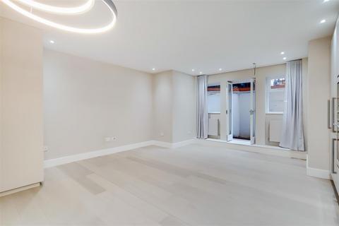 1 bedroom apartment to rent, Fitzjohns Avenue, Hampstead, London, NW3