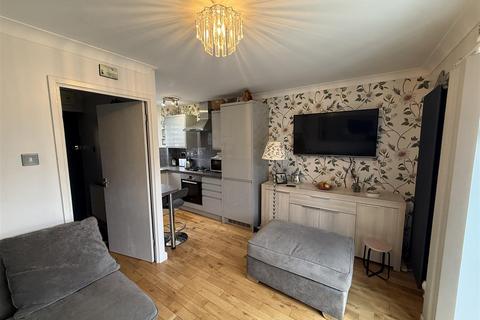 1 bedroom terraced house for sale, Cublands, Hertford