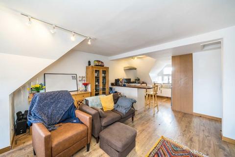 1 bedroom flat for sale, The Hermitage, Richmond TW10