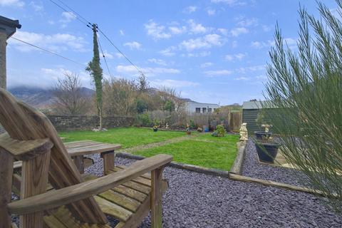 undefined, Orme Villa, Trefor