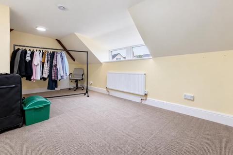 undefined, Orme Villa, Trefor