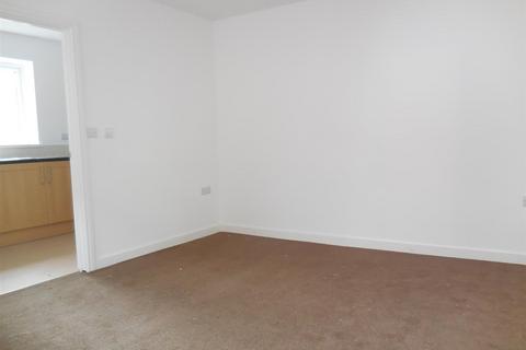 2 bedroom flat to rent, 1 Barnett RoadWillenhallWolverhamptonWest Midlands