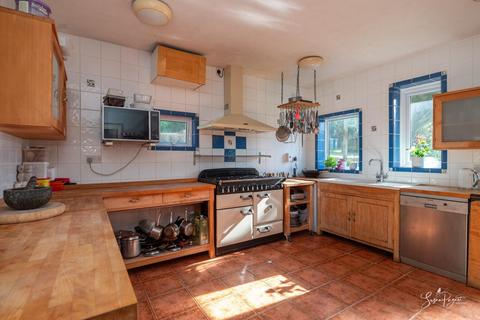 6 bedroom detached house for sale, Jenny Streets Lane, Bembridge