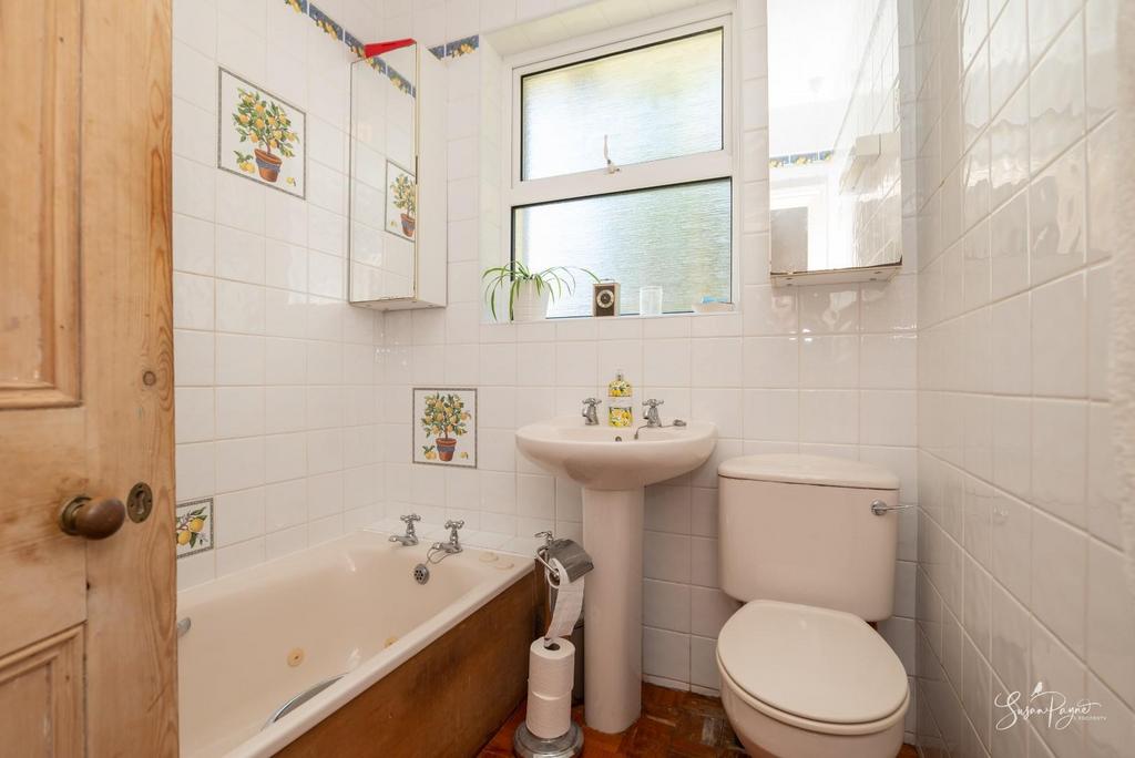 Ground Floor Bathroom