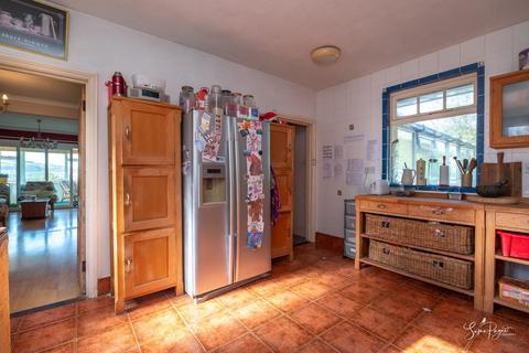 6 bedroom detached house for sale, Jenny Streets Lane, Bembridge