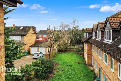 1 bedroom apartment for sale, Rochester Drive, Watford