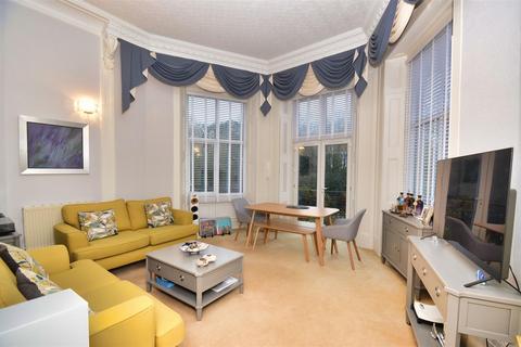 2 bedroom ground floor flat for sale, COASTAL RYDE