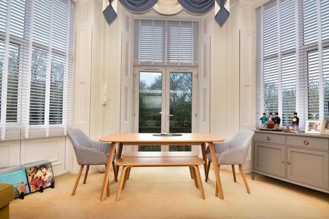 2 bedroom ground floor flat for sale, COASTAL RYDE