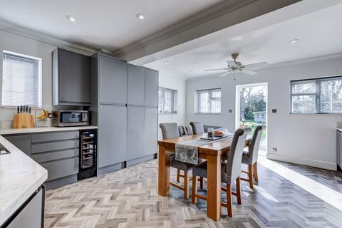 undefined, Swan Lane, Wickford SS11