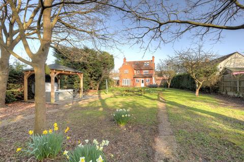 undefined, Swan Lane, Wickford SS11