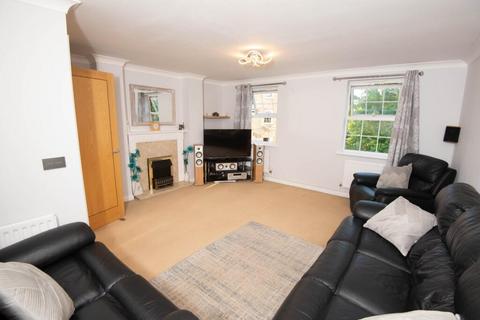 undefined, Avro Close, SOUTHAMPTON