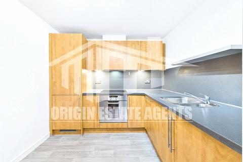2 bedroom apartment to rent, Centenary  Plaza, Birmingham B1