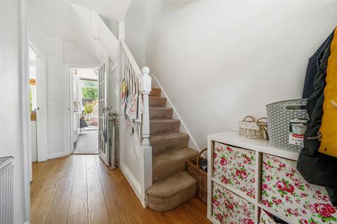4 bedroom terraced house to rent, Wolsey Drive, Kingston Upon Thames KT2