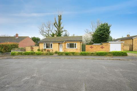 2 bedroom detached bungalow for sale, Mayfields, Lakenheath, Brandon
