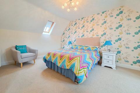 2 bedroom detached house for sale, 18 Rosalind Court, Langtry Gardens, St Saviour