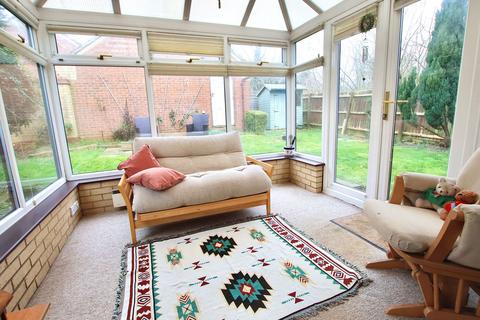 undefined, Lismore Close, Northampton NN3