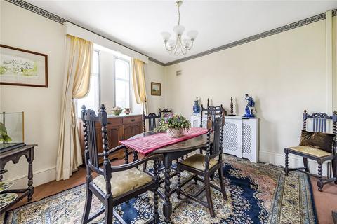 undefined, Frampton Mansell, Stroud, Gloucestershire, GL6
