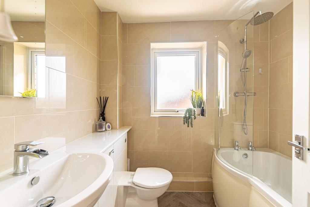 Bathroom2