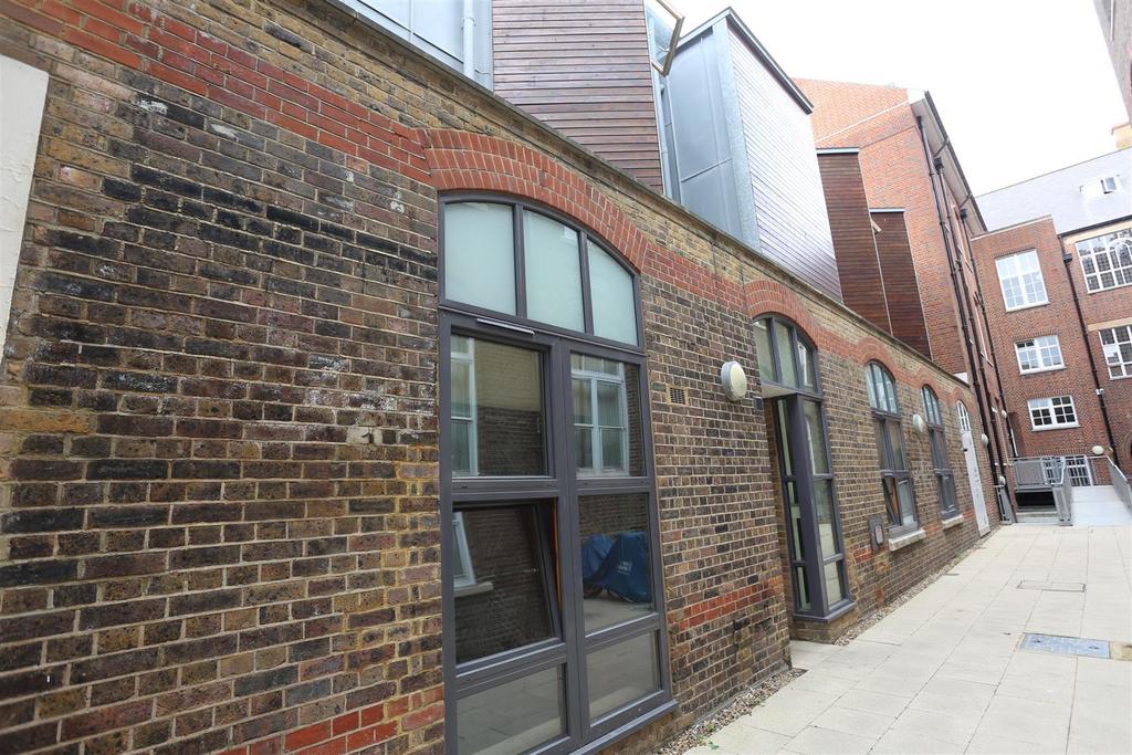 11a Old College House - NEW terrace.JPG