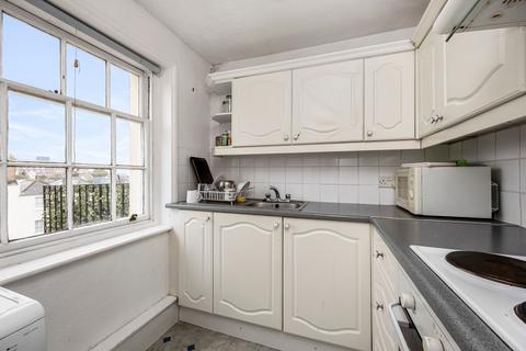 Studio for sale, Sillwood Place, Brighton, BN1