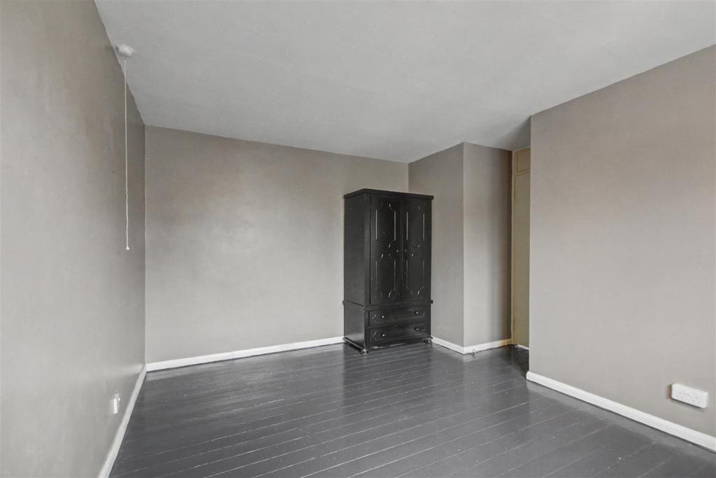 Bedroom 3 1.jpeg