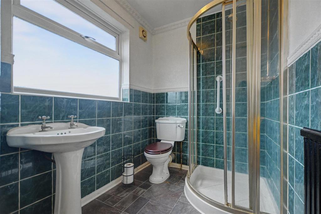 Shower Room.jpeg