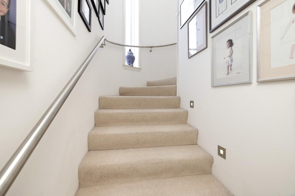 Stairs of 1 Brighouse Park Rigg