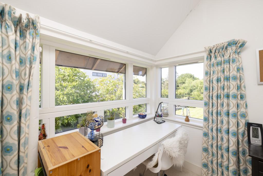 Double Bedroom 4 of 1 Brighouse Park Rigg