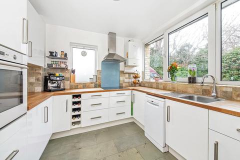 3 bedroom end of terrace house for sale, Maybourne Close, Springfield Road, Sydenham, London, SE26
