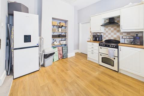 2 bedroom terraced house for sale, Coedsaeson Crescent, Sketty, SA2