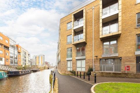 undefined, Keymer Place, London E14