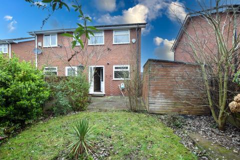 2 bedroom semi-detached house for sale, Rossett Drive, Davyhulme, M41