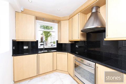 2 bedroom property for sale, Buckland Crescent, London, NW3