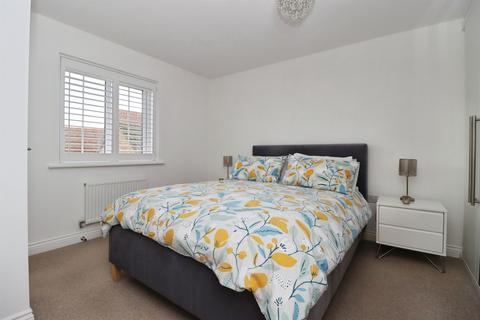 4 bedroom detached house for sale, Hillary Close, Corby