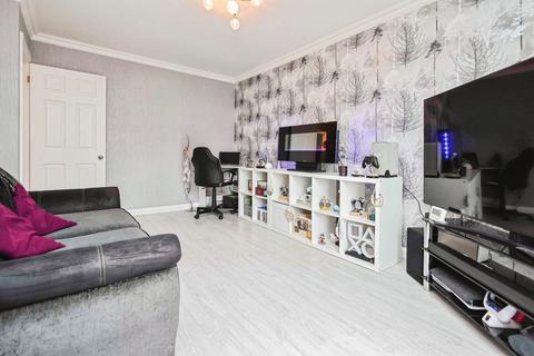 2 bedroom bungalow for sale, Quantock Close, BIRMINGHAM, West Midlands, B45