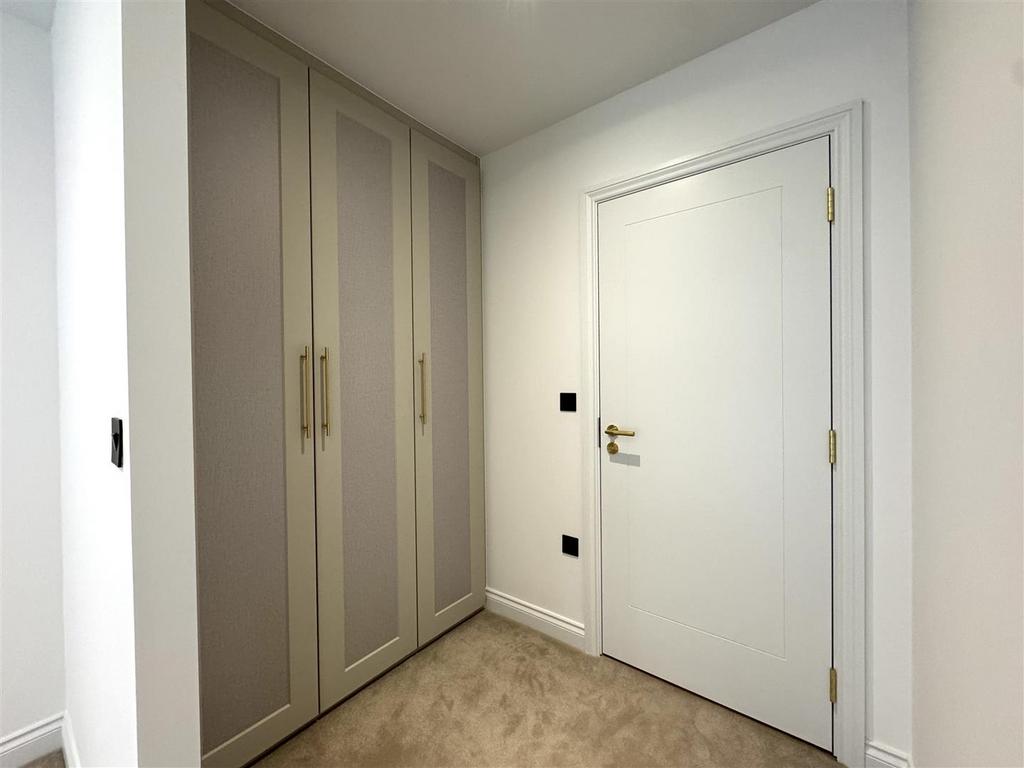 Dressing Area pic 2.jpeg