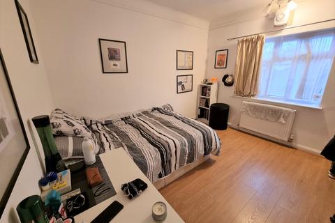 undefined, Abercorn Road, Mill Hill NW7