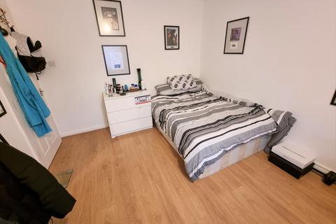 undefined, Abercorn Road, Mill Hill NW7