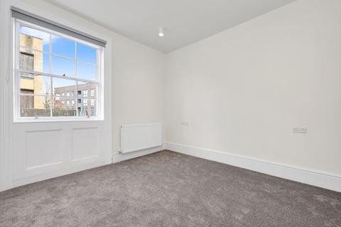 2 bedroom flat to rent, New Cross Road, SE14