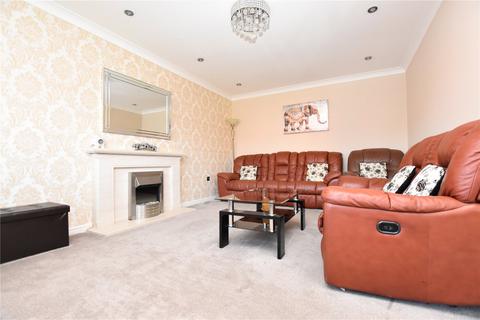 4 bedroom detached house for sale, May Avenue, Churwell, Morley, Leeds