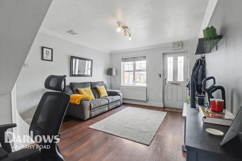2 bedroom semi-detached house for sale, De Havilland Road, Cardiff