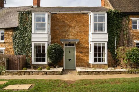 3 bedroom character property for sale, Croft Lane, Adderbury, OX17