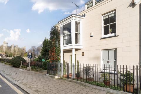undefined, Queen Street, ARUNDEL