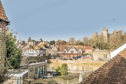 undefined, Queen Street, ARUNDEL