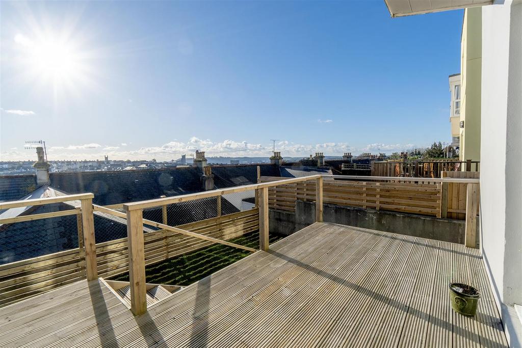Rear Garden.jpg