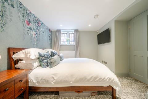 undefined, Kings Drive, Midhurst, GU29